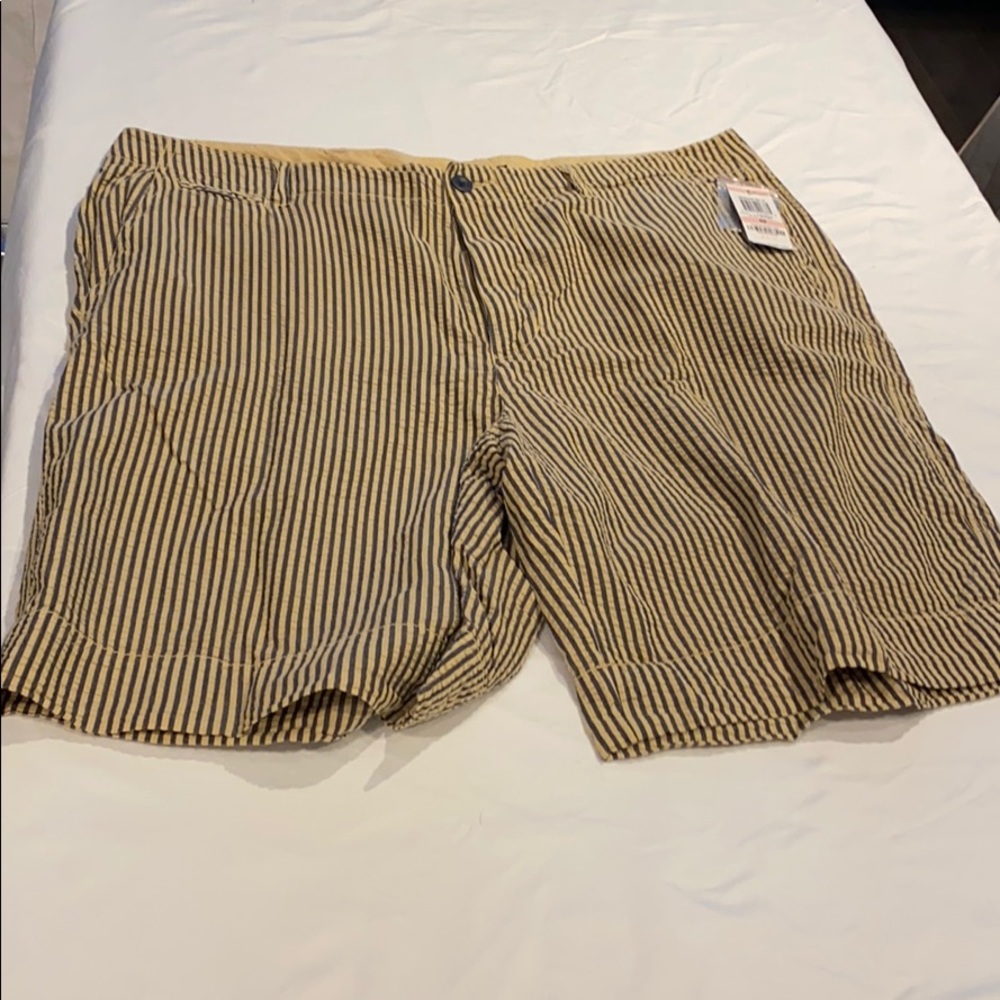 Men’s Blue/ Tan Seersucker Shorts